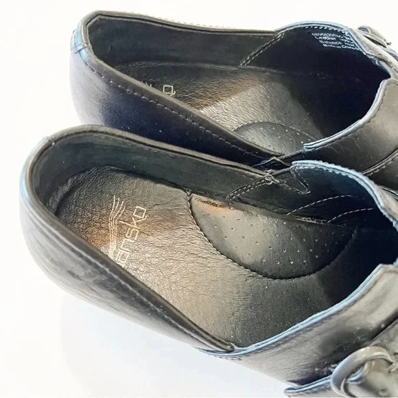 Dansko Tamara Clogs Black Leather Women’s Size 38 EU Buckle Detail Comfort Work - Picture 9 of 14